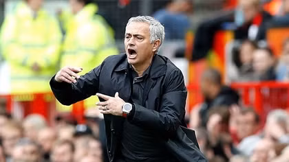 Mourinho: Man Utd chỉ chơi với 30%