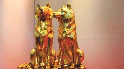 Săn hàng "độc" chơi tết