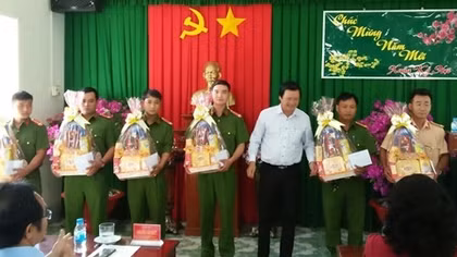 Phòng chống buôn lậu trên tuyến biên giới Tây Nam những ngày Tết