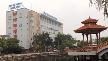 Đôi nam nữ uống thuốc sâu tự tử trong phòng trọ