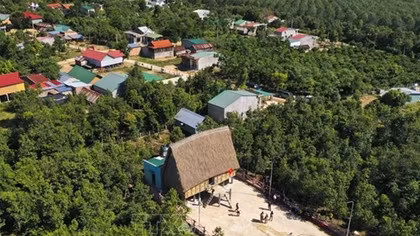Độc đáo những mái nhà rông truyền thống