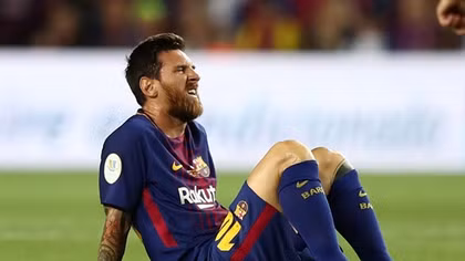 CR7 nhận thẻ đỏ, Real vẫn đả bại Barca tại Nou Camp