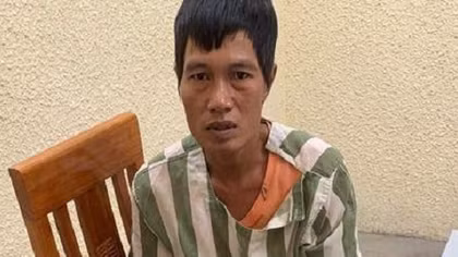 Đang cai nghiện ma túy vẫn đi phóng hỏa đốt xe máy