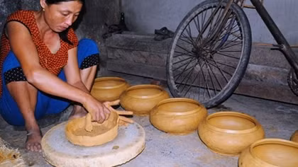 Làng ''nồi đất'' hồi sinh