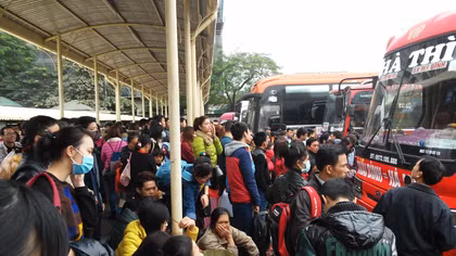 Tàu, xe rục rịch tăng chuyến phục vụ dịp nghỉ lễ 