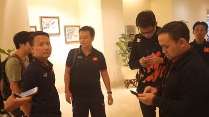 Vất vả lấy thẻ tác nghiệp tại SEA Games 29