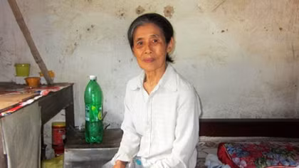 Cô giáo tật nguyền 40 năm ở vậy thờ "chồng trong mơ"
