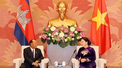 Chủ tịch Quốc hội Nguyễn Thị Kim Ngân hội đàm với Chủ tịch Quốc hội Vương quốc Campuchia