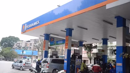 Doanh nghiệp xăng dầu “lợi khủng” nhờ chênh lệch thuế
