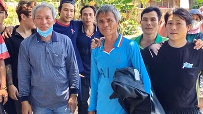 Ngư dân ăn rong biển trong 17 ngày đêm trôi dạt giữa biển