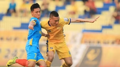 HAGL "gục ngã" trên sân nhà, Thanh Hóa FC "nhấn chìm" Sanna Khánh Hòa