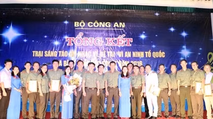 Bế mạc Trại sáng tác âm nhạc CAND năm 2016