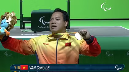 Đô cử Việt Nam phá kỷ lục thế giới, giành HCV Paralympic Rio 2016