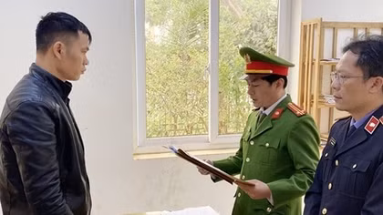 Nhân viên thu hơn một tỷ tiền hàng không nộp về công ty