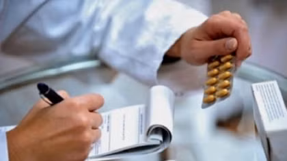 Bán thuốc cao hơn giá kê khai, bị phạt 30 triệu đồng