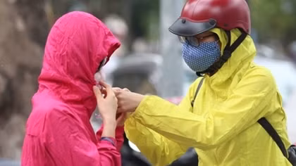 Hà Nội đón gió lạnh đầu mùa