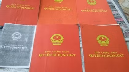 Kiểm tra thông tin UBND xã giữ sổ đỏ của 150 hộ dân suốt 19 năm