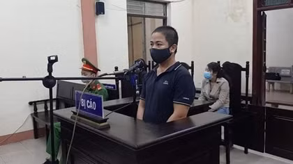 Bị phạt 6 tháng tù vì dùng Facebook xuyên tạc dịch COVID-19