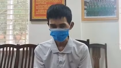 Giả danh nhân viên chuyển phát để chiếm đoạt đơn hàng trị giá hàng trăm triệu đồng