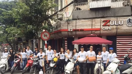 Tấm lòng vàng của một chàng trai đến với người nghèo