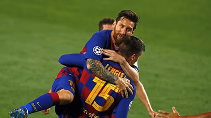 Messi lập siêu phẩm, Barca vào tứ kết đối mặt với Bayern
