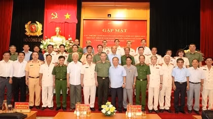 Bộ Công an gặp mặt các thế hệ lãnh đạo lực lượng CSND 