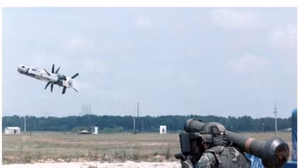 Chuyên gia Nga lo sợ T-90 thành "sắt vụn" trước tên lửa Javelin