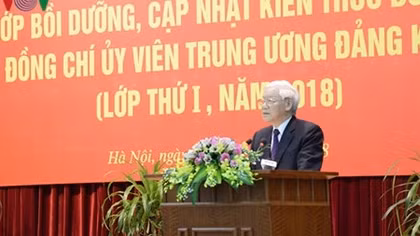 Khai mạc lớp bồi dưỡng, cập nhật kiến thức đối với các Ủy viên TW Đảng