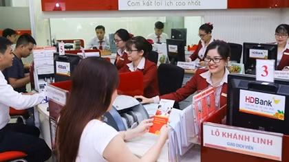 Chứng khoán hưởng lợi từ việc cắt giảm lãi suất