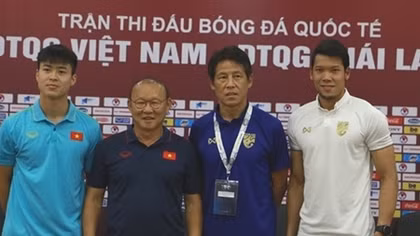 Bóng đá Việt Nam trở lại sau đại dịch làm người Thái "sốt ruột"