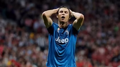 "Tịt ngòi", Ronaldo vẫn chọc tức fan Atletico