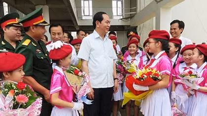 Chủ tịch nước Trần Đại Quang chúc Tết Trung thu thiếu niên, nhi đồng