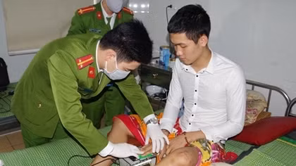 Đến tận giường bệnh cấp căn cước cho người dân bị tai nạn