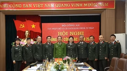 Xây dựng đội ngũ cán bộ pháp chế tinh thông nghiệp vụ, giàu kinh nghiệm thực tiễn