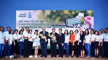 Amway Home được trao chứng nhận Safer Choice uy tín của Hoa Kỳ