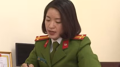 Nữ Trung tá “giỏi việc nước, đảm việc nhà”