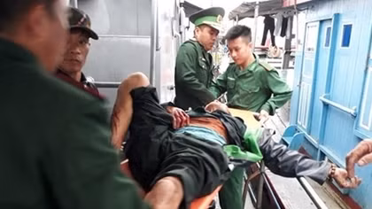 Tàu cá nổ bình ga giữa biển