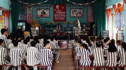 Mở "lối tắt" trên con đường hoàn lương