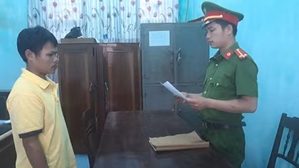 Say rượu, con rể phóng hỏa đốt nhà bố vợ
