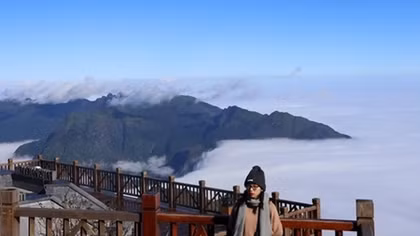 Lên Fansipan tránh nóng 