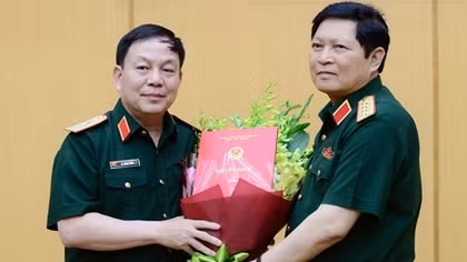Thiếu tướng Lê Đăng Dũng điều hành Viettel 