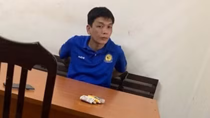 CSGT truy bắt tên cướp trên phố cổ
