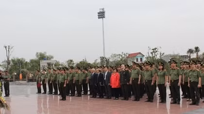 Cục An ninh chính trị nội bộ về nguồn tại Khu lưu niệm sáu điều Bác Hồ dạy CAND