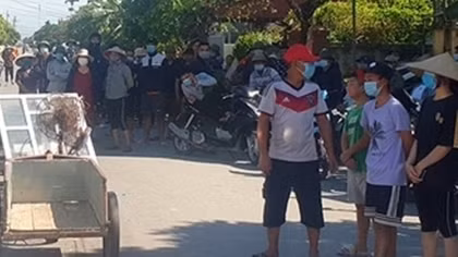 Không có việc Công an đánh người đang xem bóng đá