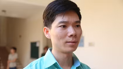 Bác sĩ Hoàng Công Lương bị cấm đi khỏi nơi cư trú