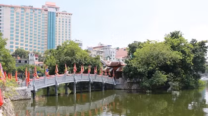 Độc đáo đền Cẩu Nhi