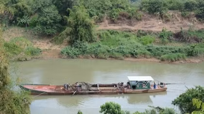 Xử phạt 19 tàu khai thác cát lậu trên sông Đồng Nai