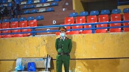 Phòng dịch COVID-19, sân Hàng Đẫy không có khán giả