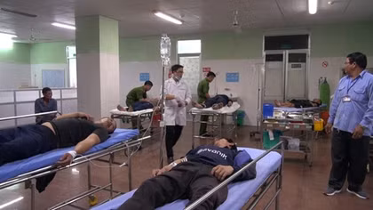 Ăn ốc lạ, 8 ngư dân nhập viện 1 người tử vong