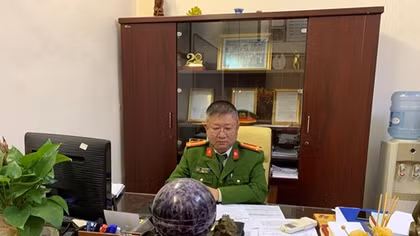 Người chỉ huy có nhiều sáng kiến đấu tranh với tội phạm ma túy